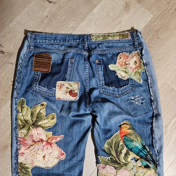 Floral Bird Upcycled art jeans 33 x 27 altered boyfriend distressed applique - Picture 7 of 13